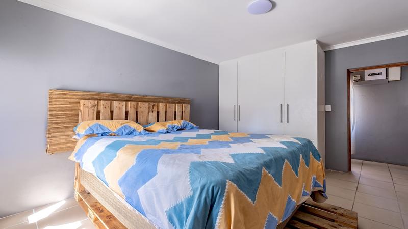 5 Bedroom Property for Sale in Parow North Western Cape